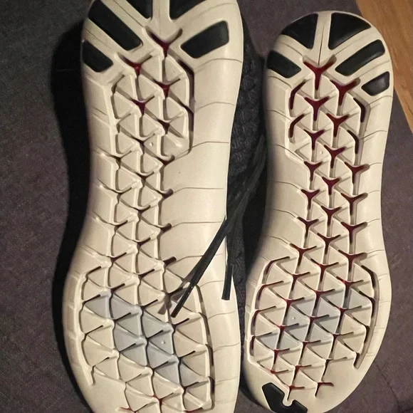 Nike Inneva Woven Free Sneakers | Black | 10.5M / 12W | NWT - Picture 3 of 11